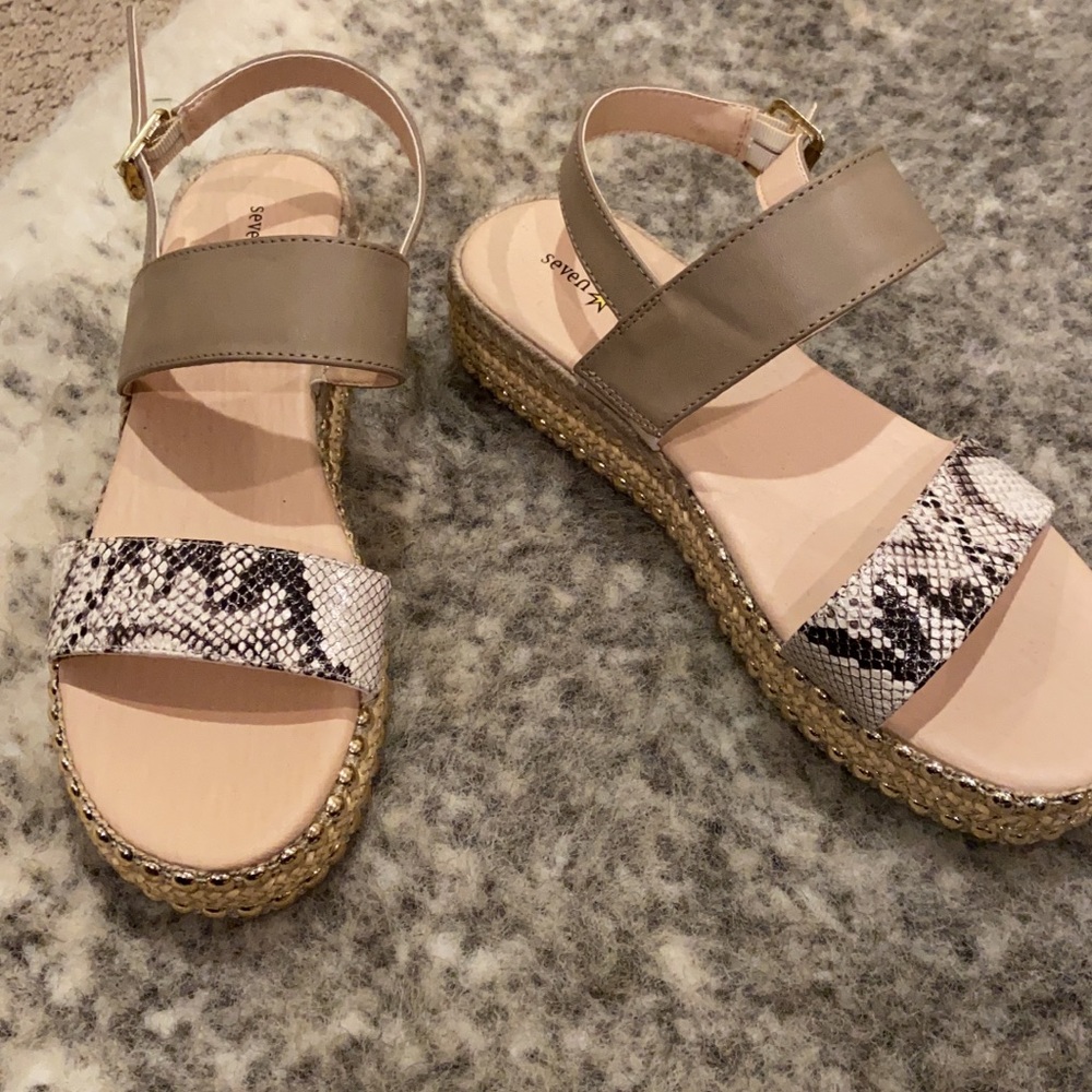 Seven Dials Snake Faltform Sandals
